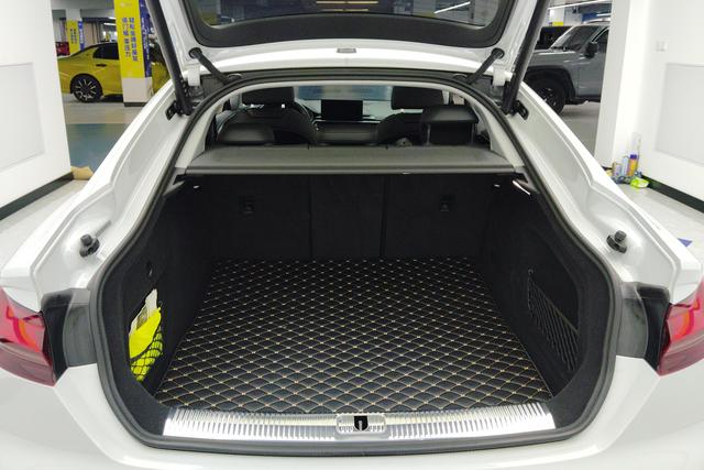 Audi A5 id 3810172 из Китая 10