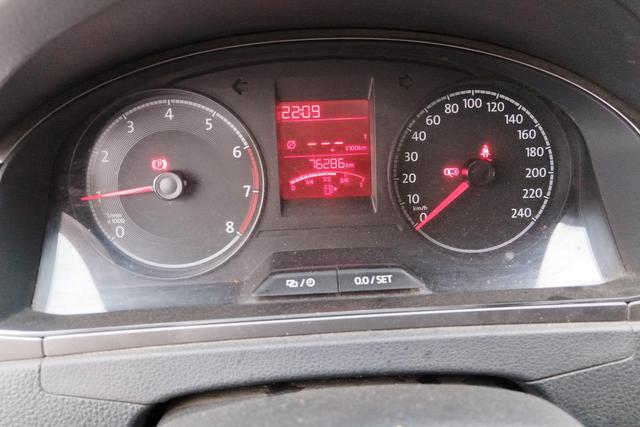 Volkswagen Santana 2016 1.6 L MT — фото 13