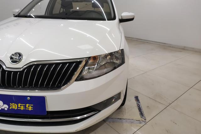 Skoda Xinrui 2018 — фото 4