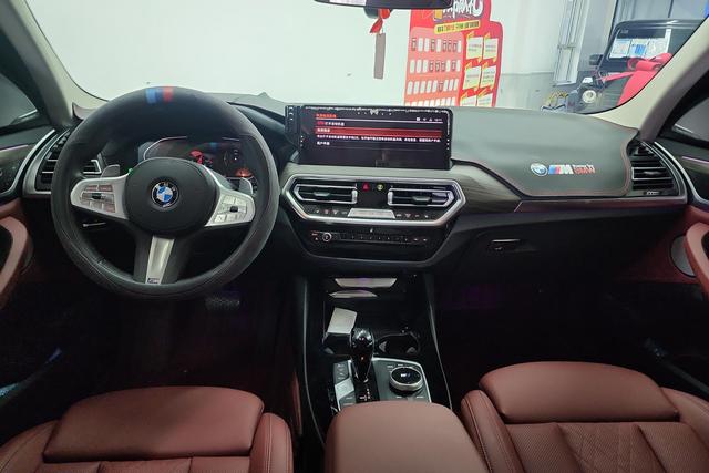 BMW X3 2023 x Drive 30i Leading M — фото 12