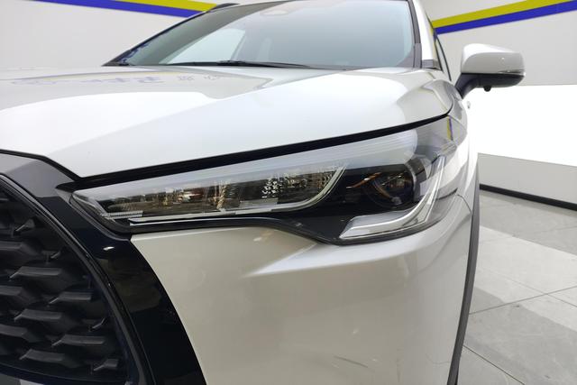 Toyota Corolla Cross 2024 2.0 L CVT — фото 4