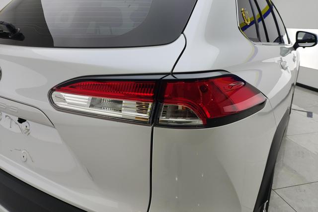 Toyota Corolla Cross 2024 2.0 L CVT — фото 5