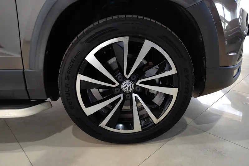 Volkswagen Tharu — фото 6