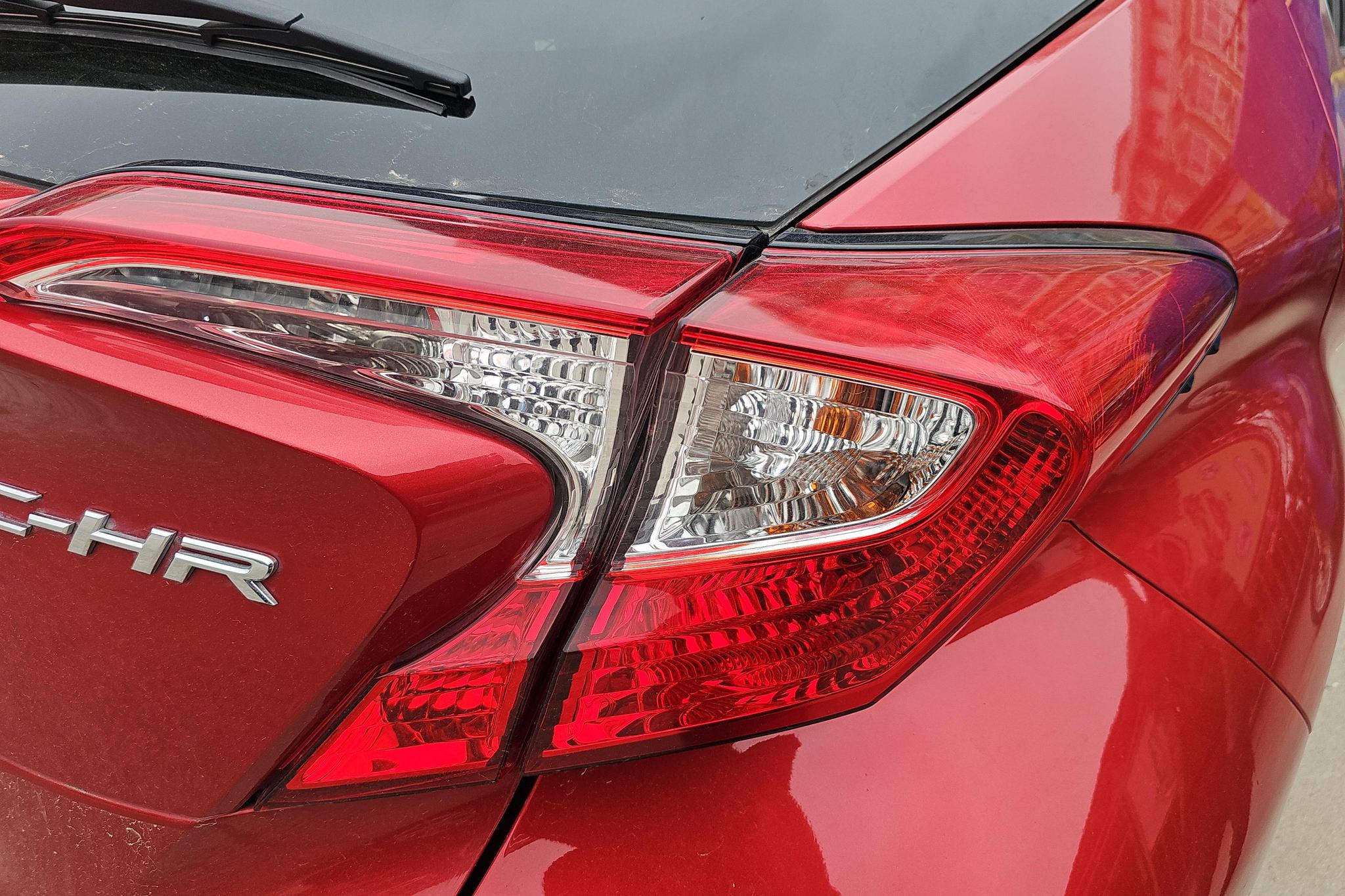 Toyota C-HR 2018 2.0L Lead VI