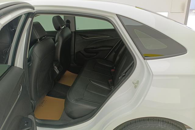 Buick Yinglang id 3804026 из Китая 15