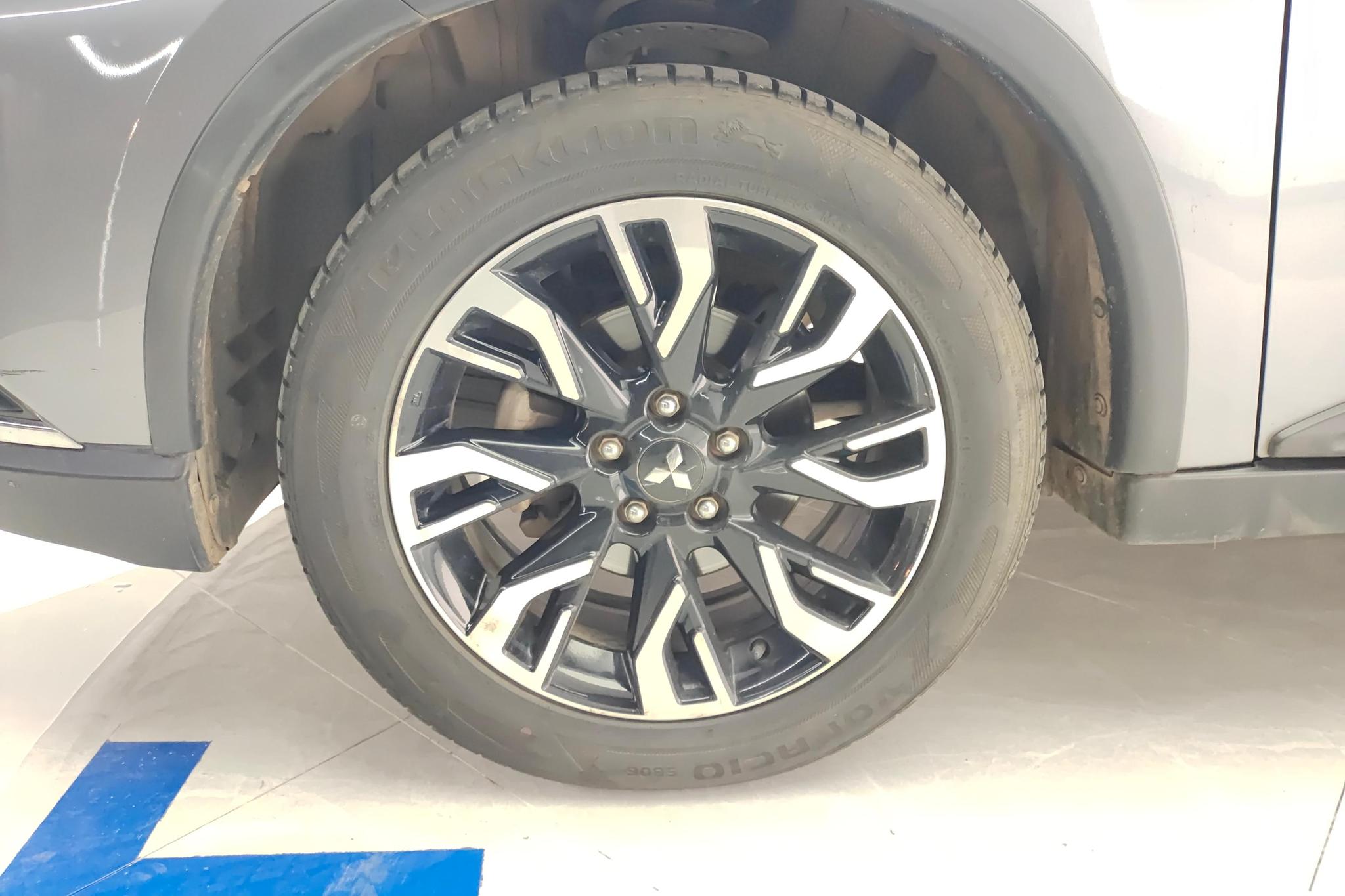 Mitsubishi Outlander 2020 2.0L Enjoy 5 мест