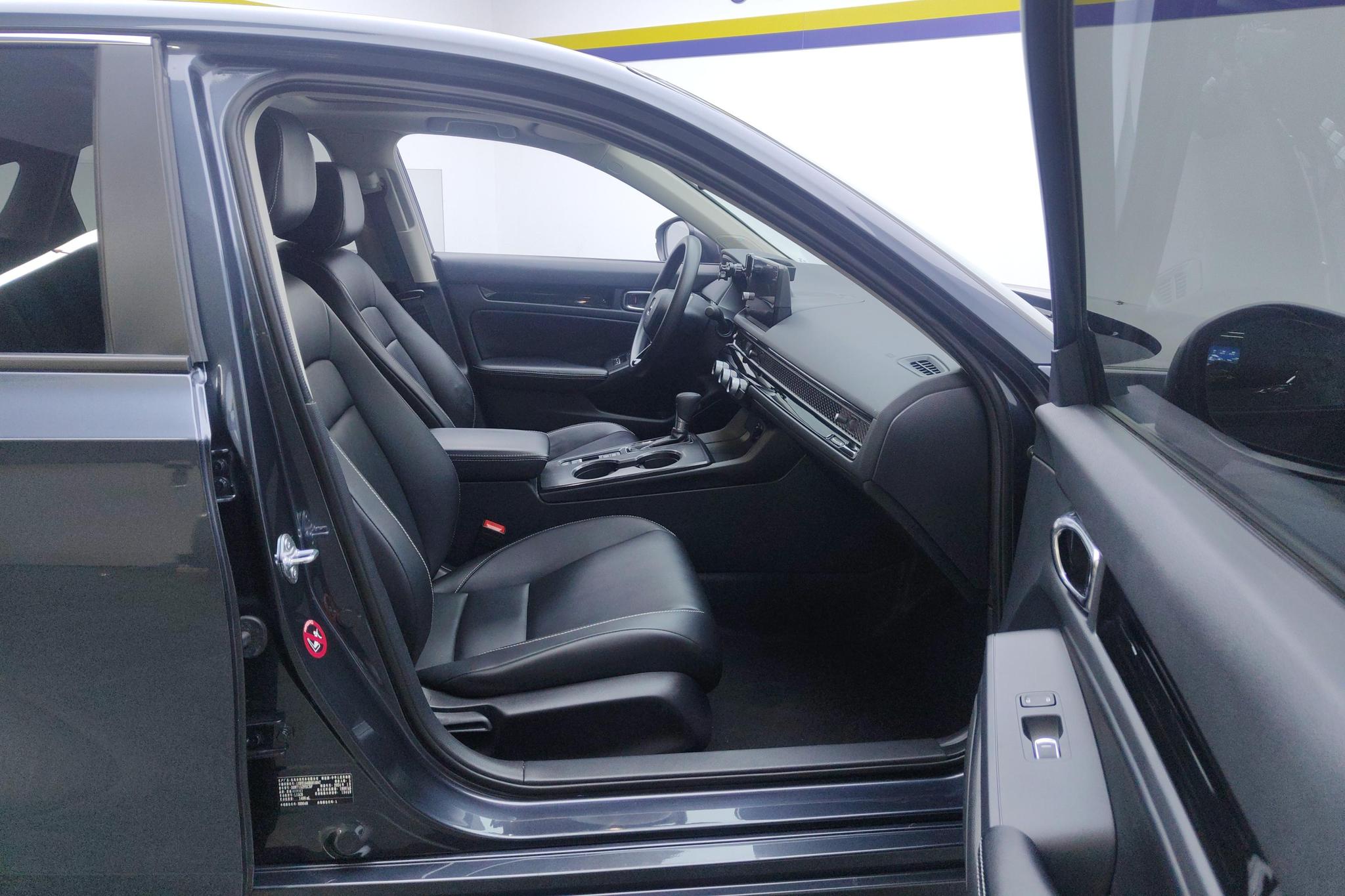 Honda Civic 2023 240TURBO CVT