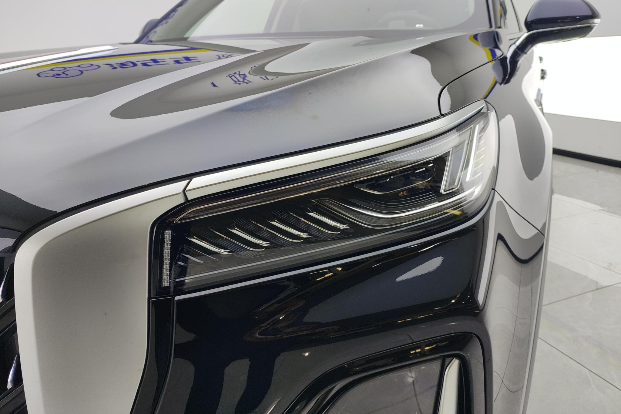 Hongqi HS5 2025 2.0T 60