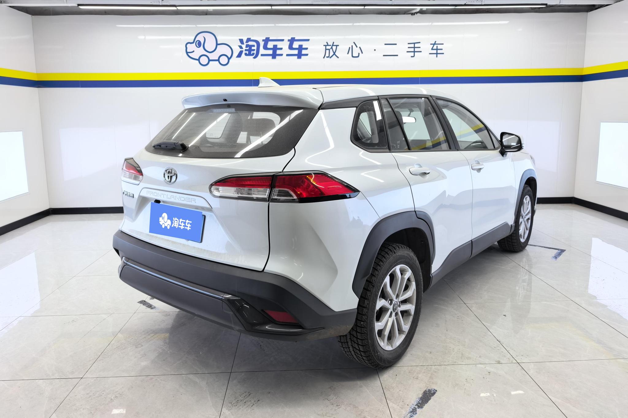 Toyota Frontlander 2023 2.0L CVT Elite