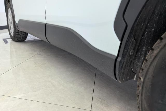 Toyota Frontlander 2023 2.0 L CVT — фото 9