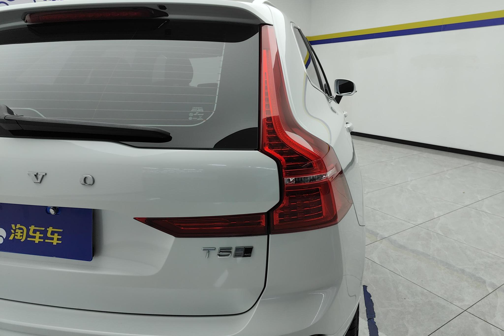 Volvo XC60 2020 T5 Luxury