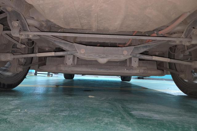 BYD Qin PLUS EV 2022 Темно-серый из Китая, фото 4