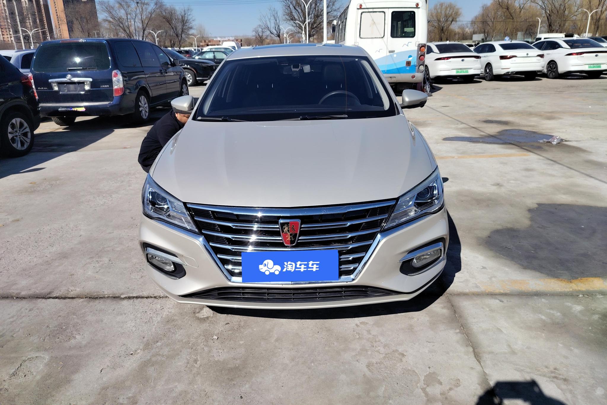 Roewe i5 2019 1.5L AT 4G VI