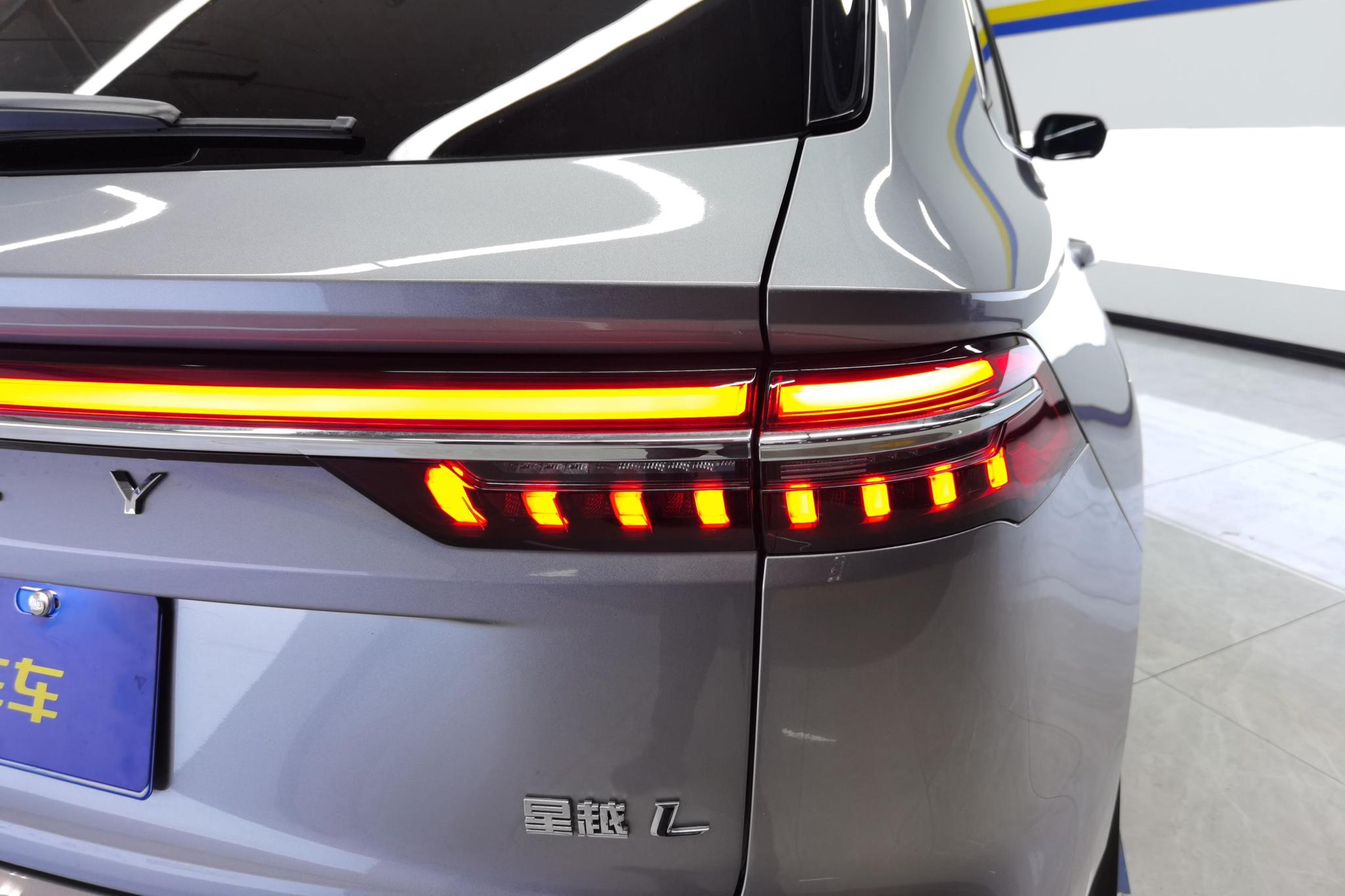 Geely Monjaro L 2024 2.0TD AT