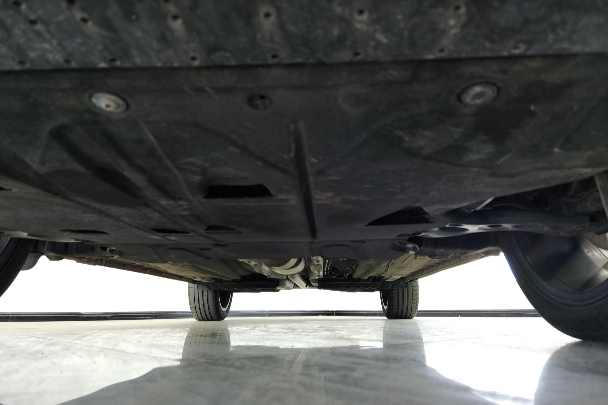 Geely Monjaro L 2024 2.0TD AT