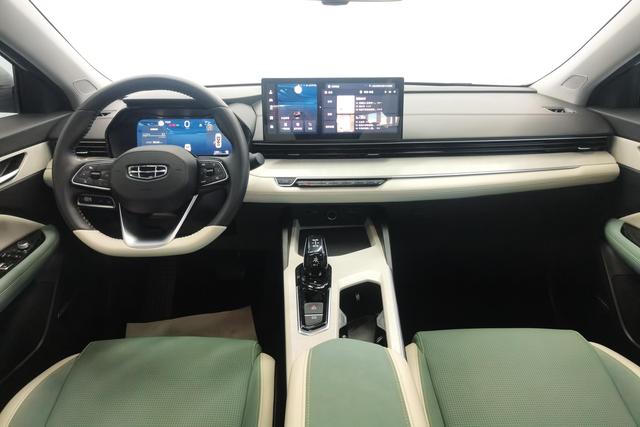 Geely Automobile Emgrand L HiP id 3785730 из Китая 17