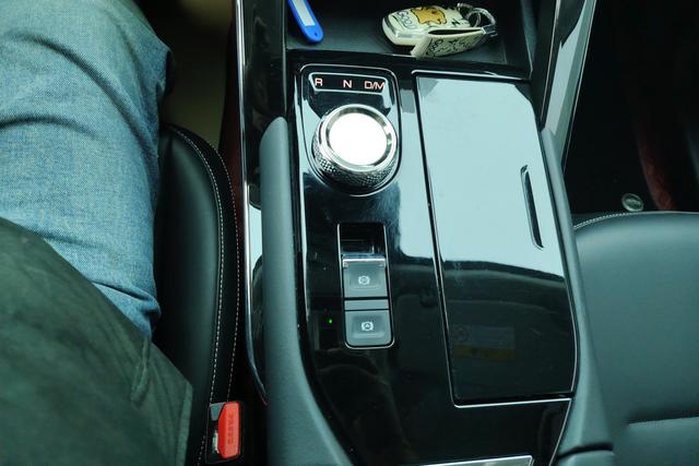 Haval H6 2024 Белый из Китая, фото 6