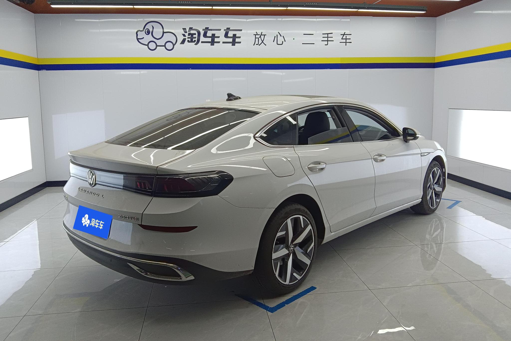 Volkswagen Lamando 2023 L 280TSI DSG