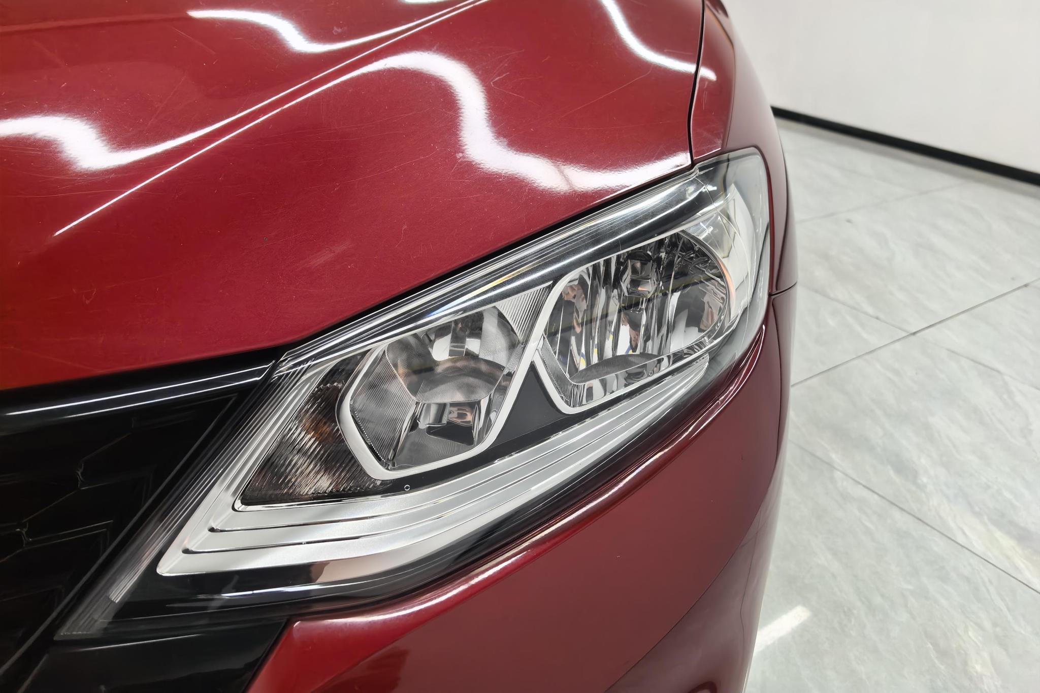 Nissan Tiida 2016 1.6L CVT