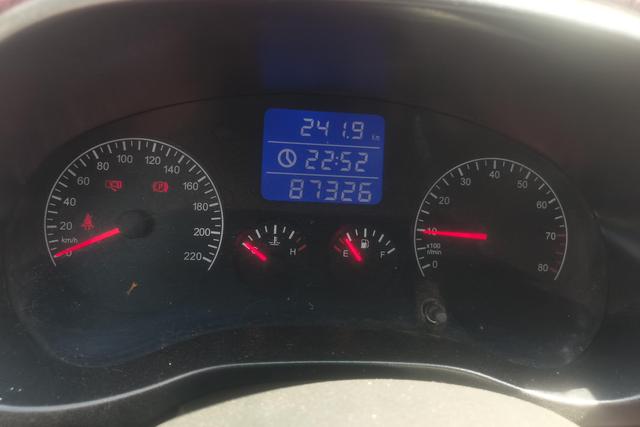 Chery Tiggo 3 2015 1.6 L MT — фото 13
