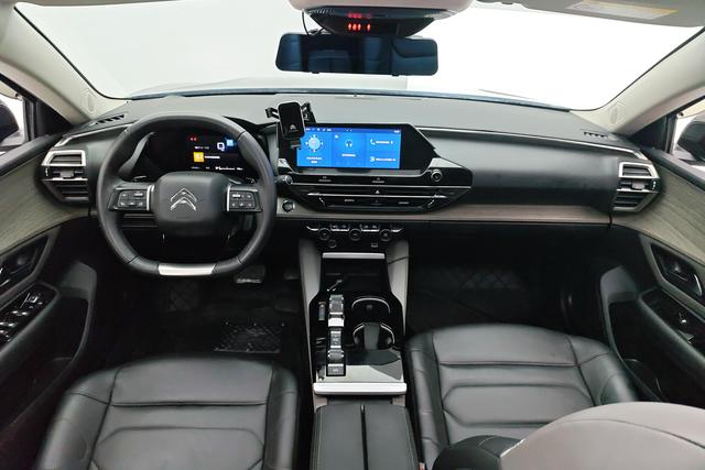 Citroen Versailles C5X 2022 — фото 12