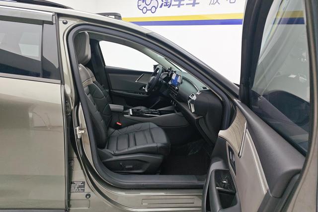 Citroen Versailles C5X 2022 — фото 10