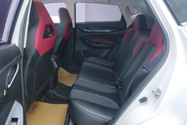 Changan Auchan X5 2021 1.5 T DCTPremium — фото 16