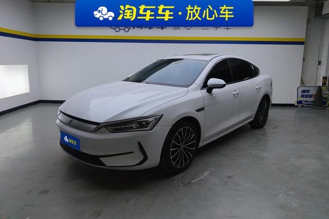 BYD Qin PLUS EV 2022 Белый из Китая