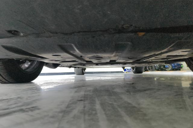 BYD Qin PLUS EV id 3804575 из Китая 13