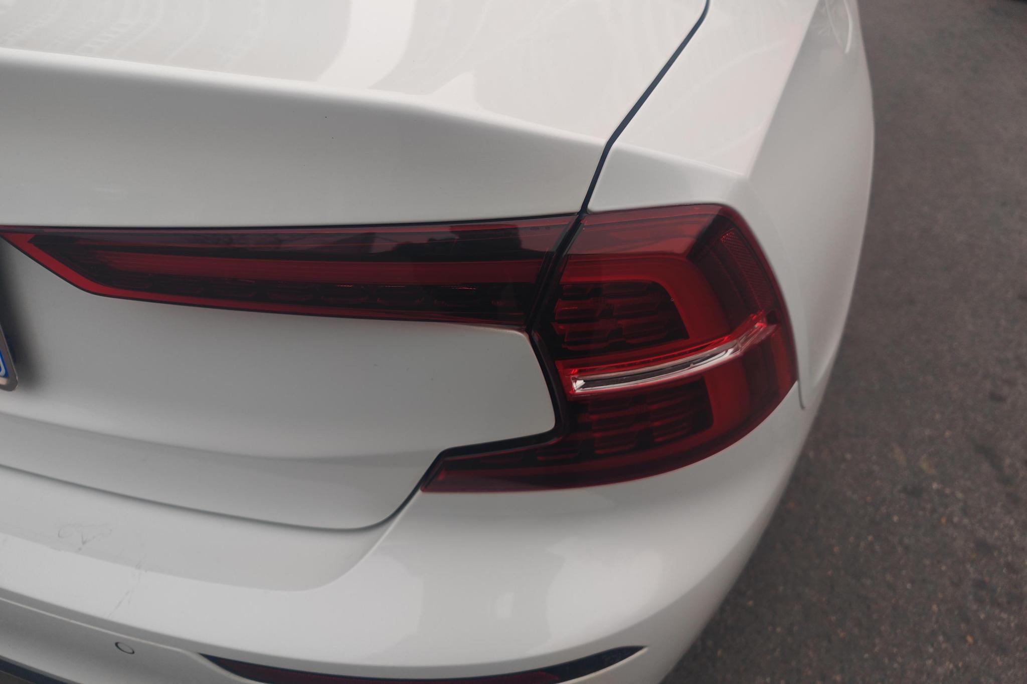 Volvo S60 2023 B4 Luxury