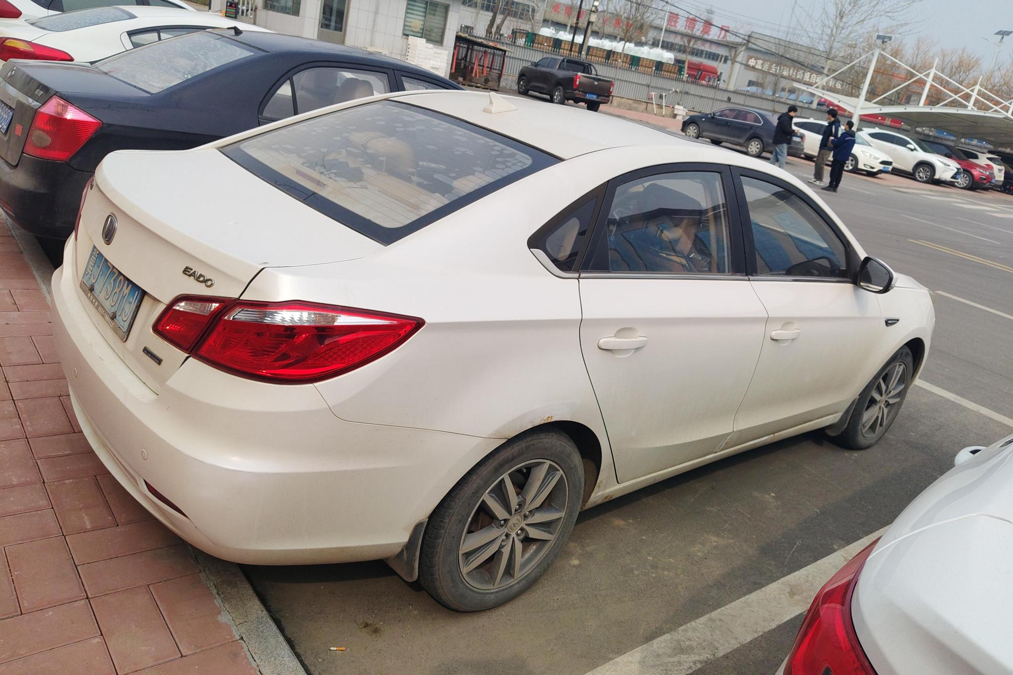 Changan Eado 2015 1.6L MT Elite V
