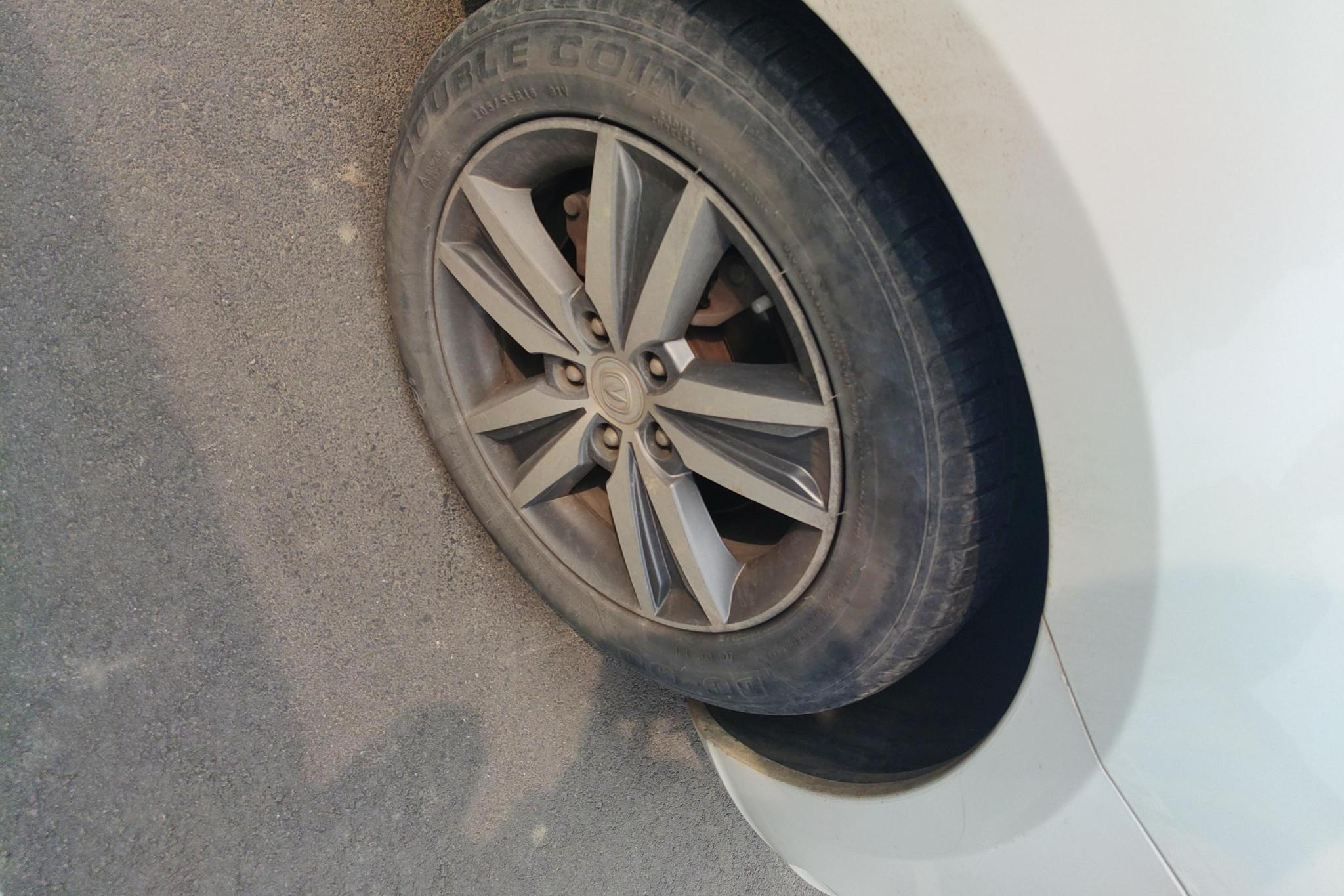 Changan Eado 2015 1.6L MT Elite V