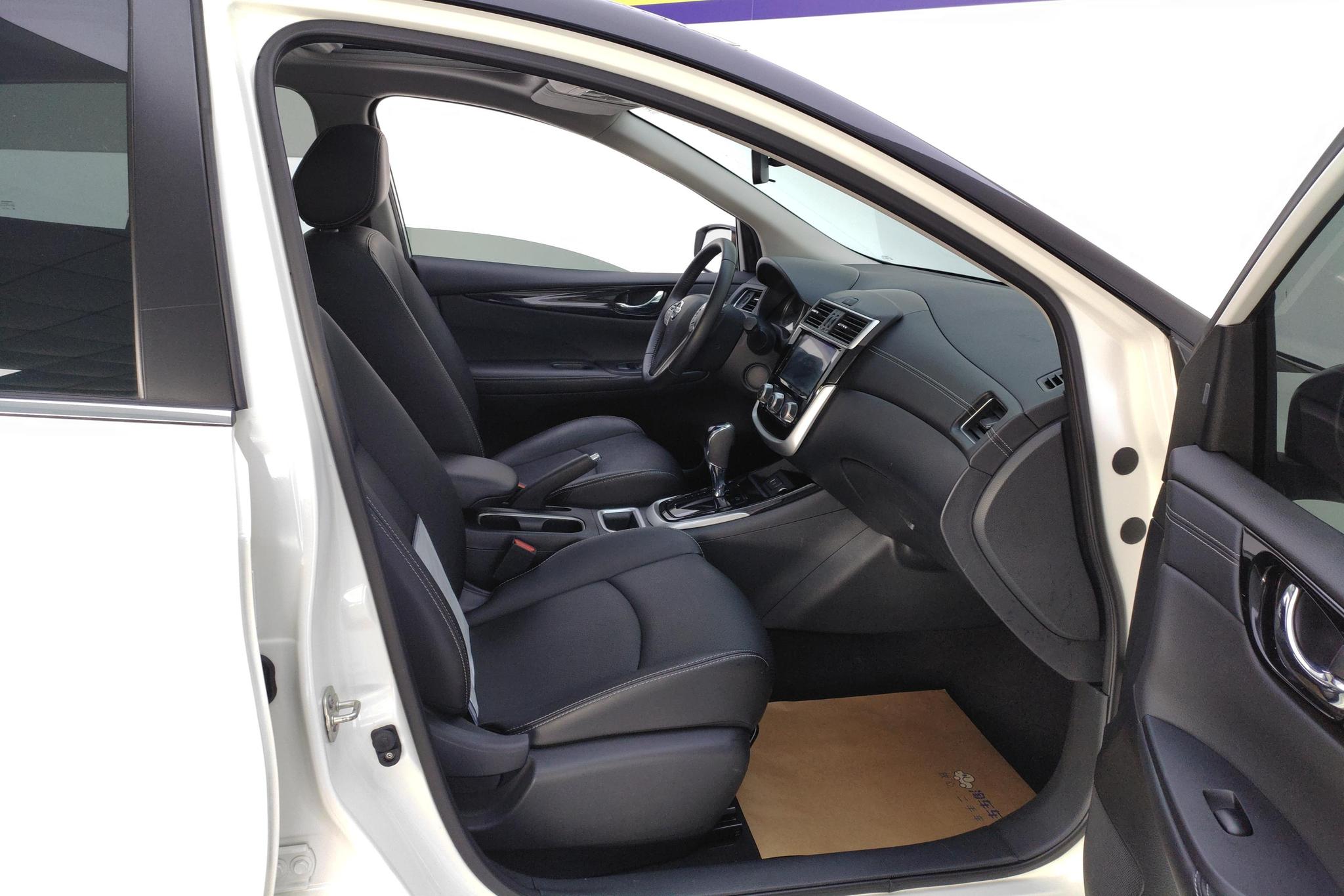 Nissan Tiida 2021 1.6L CVT