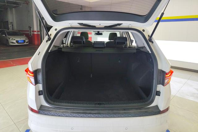Skoda Kodiaq 2024 TSI 330 5 2 WD — фото 17