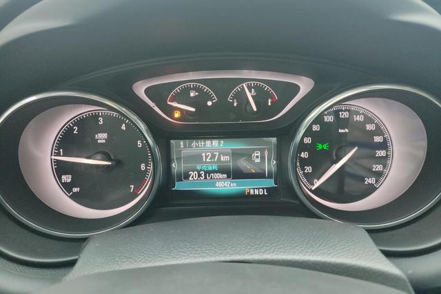 Buick Envision 2018 20 T 2 WDElite — фото 14