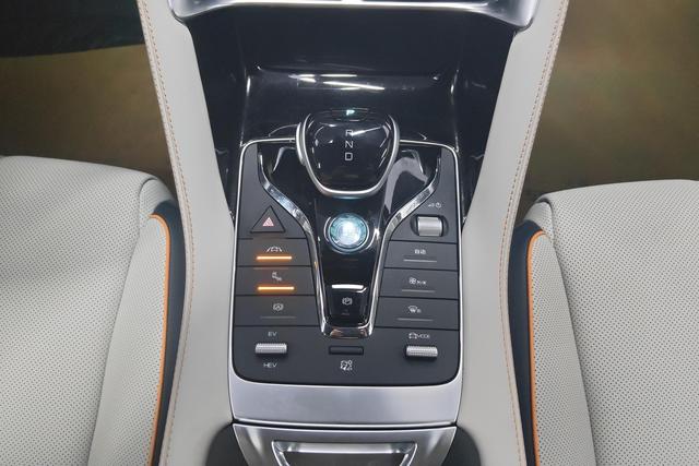 BYD Song PLUS DM id 3823555 из Китая 15