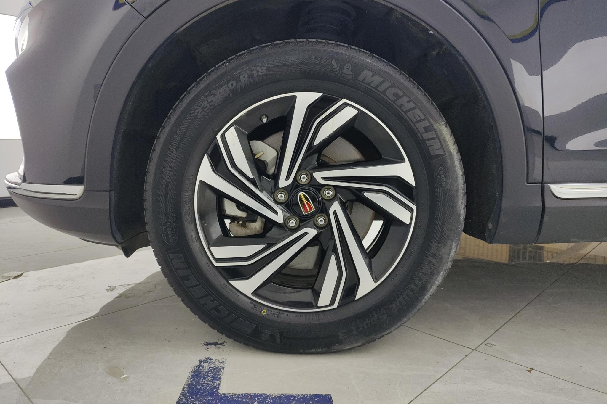 Hongqi HS5 2022 2.0T