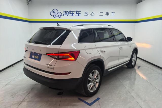 Skoda Kodiaq 2019 TSI 330 5 2 WD VI — фото 3