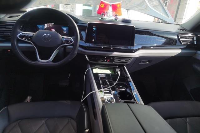 Volkswagen Teramont 2024 380 TSI 4 WD — фото 14
