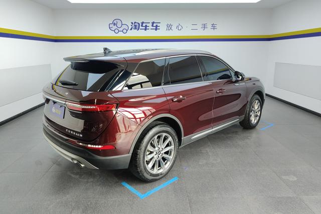 Lincoln Corsair 2020 2.0 T 2 WD — фото 3