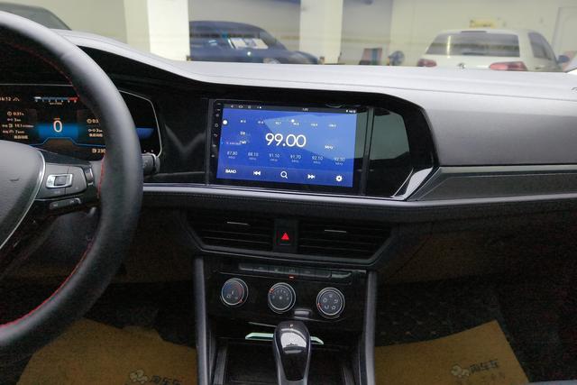 Volkswagen Sagitar 2022 280 TSI DSG — фото 13