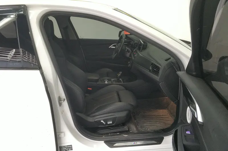 BMW 1 Series — фото 11