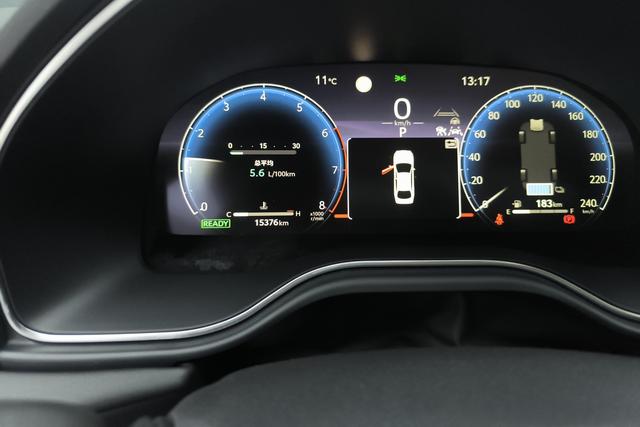 Toyota Avalon 2024 2.0 L E-CVT — фото 13