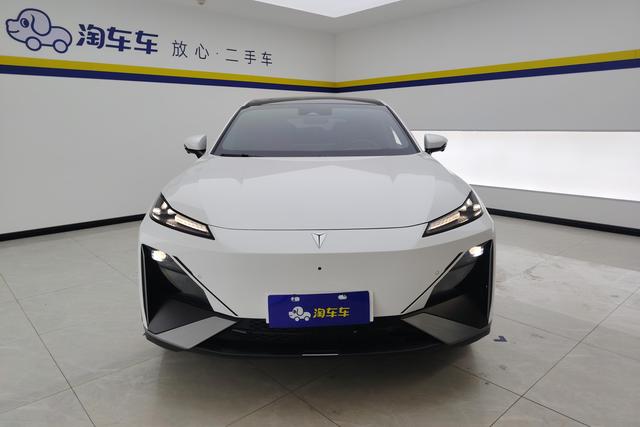 Dark blue car Dark blue S07 2023 Белый из Китая, фото 4