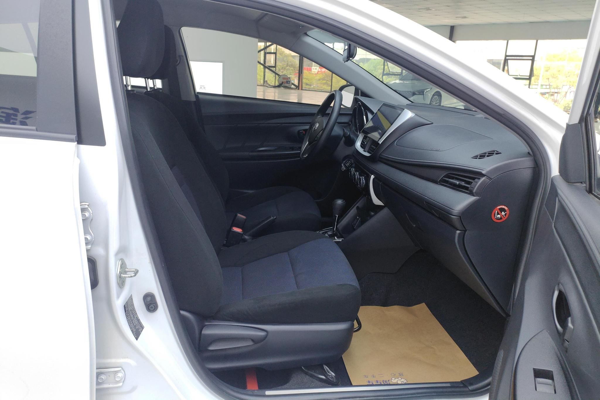 Toyota Yaris L Zhixuan YARIS L 2019 1.5E CVT VI