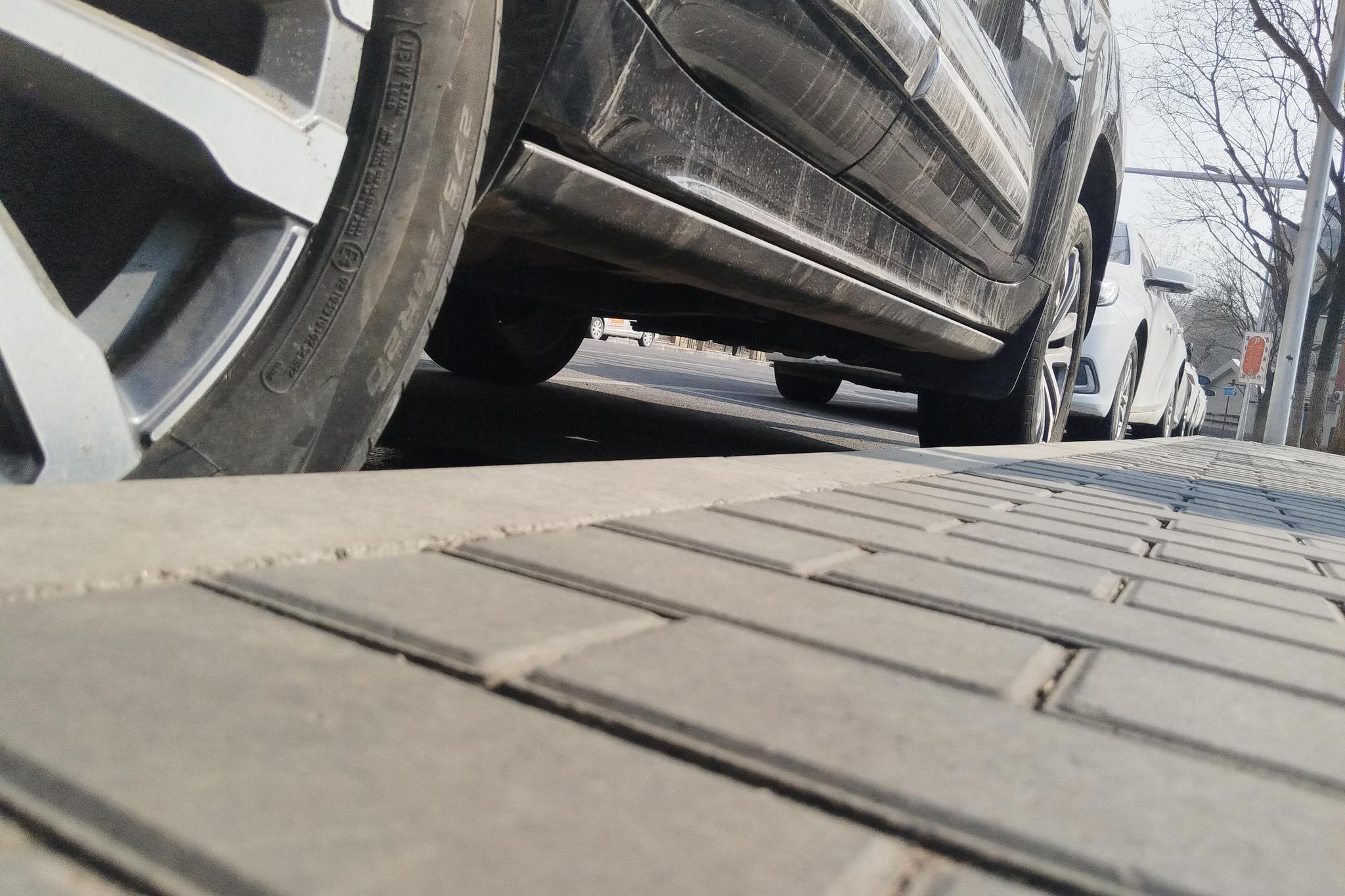 BAIC BJ60 2022 2.0T AT мест