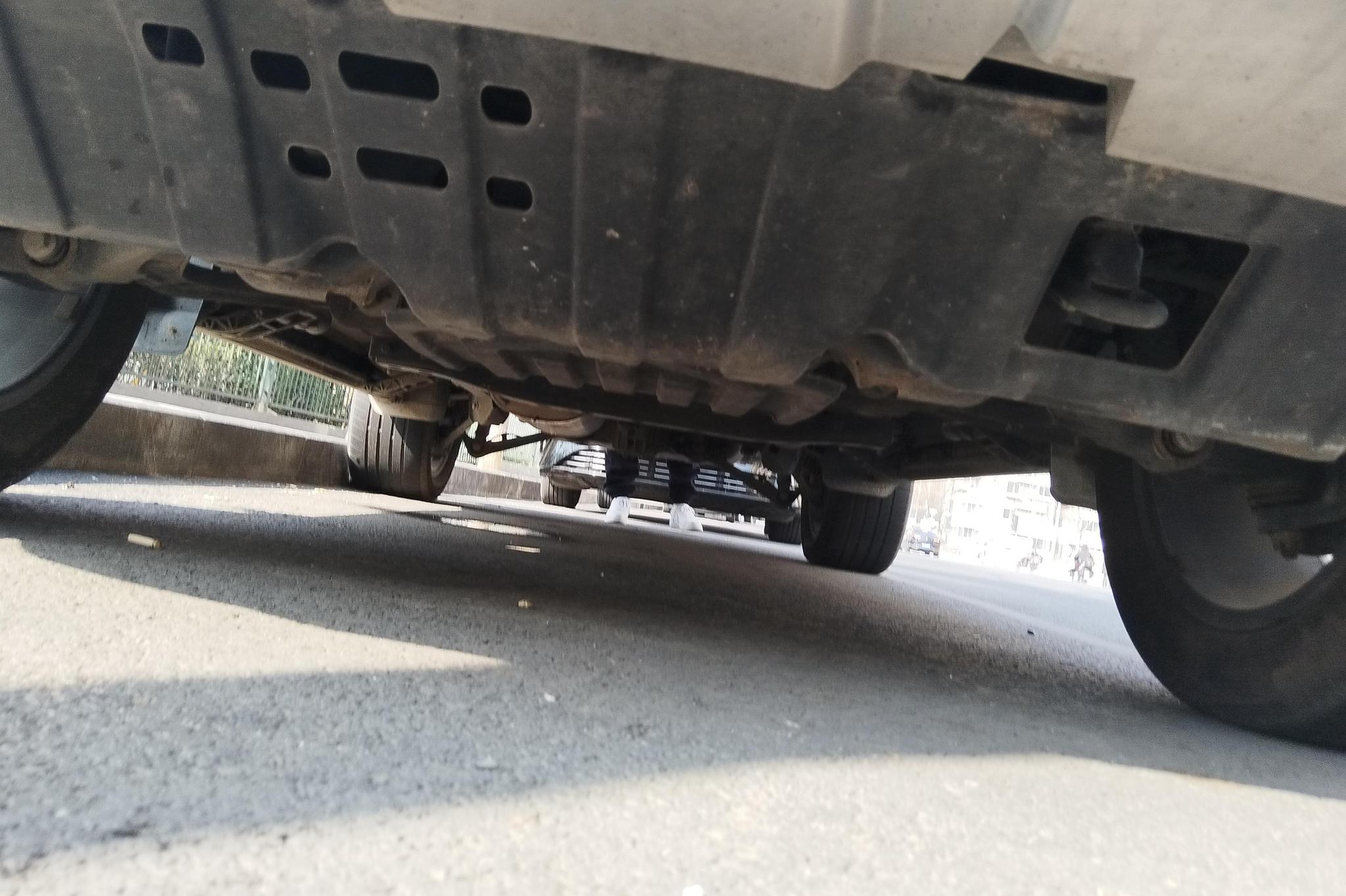 BAIC BJ60 2022 2.0T AT мест