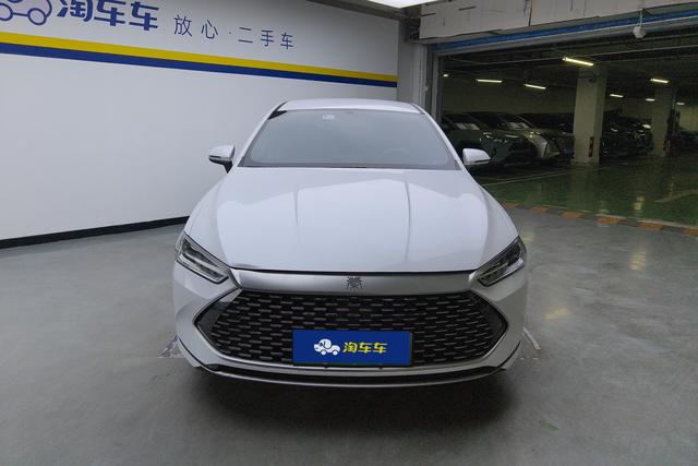 BYD Qin PLUS DM 2021 Белый из Китая, фото 2
