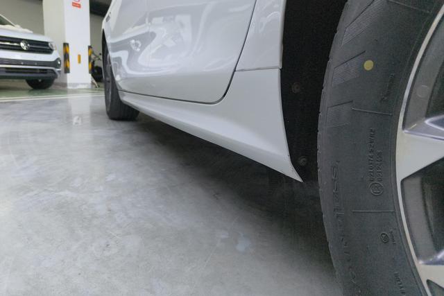 BYD Qin PLUS DM 2021 Белый из Китая, фото 5