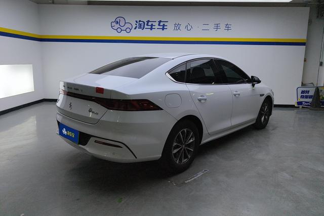 BYD QIN PLUS Hybrid 2021 — фото 3